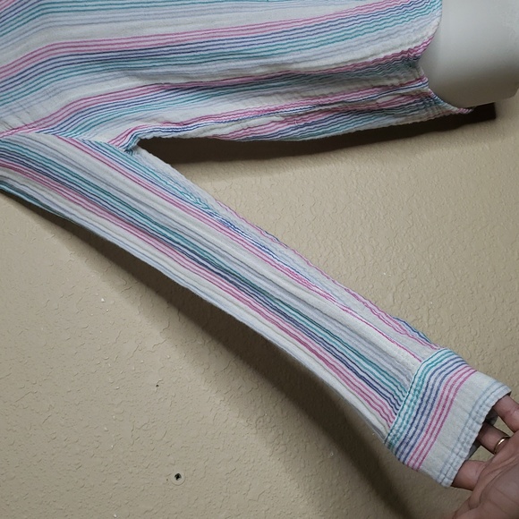 Rails Womens Ellis Iris Stripe Gauze Button Up Shirt Size S Quiet Luxury Preppy - Picture 4 of 15